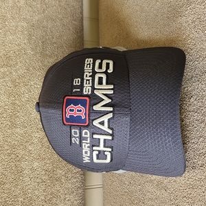EUC New Era 2018 Boston World Series Champs hat ball cap gray red silver